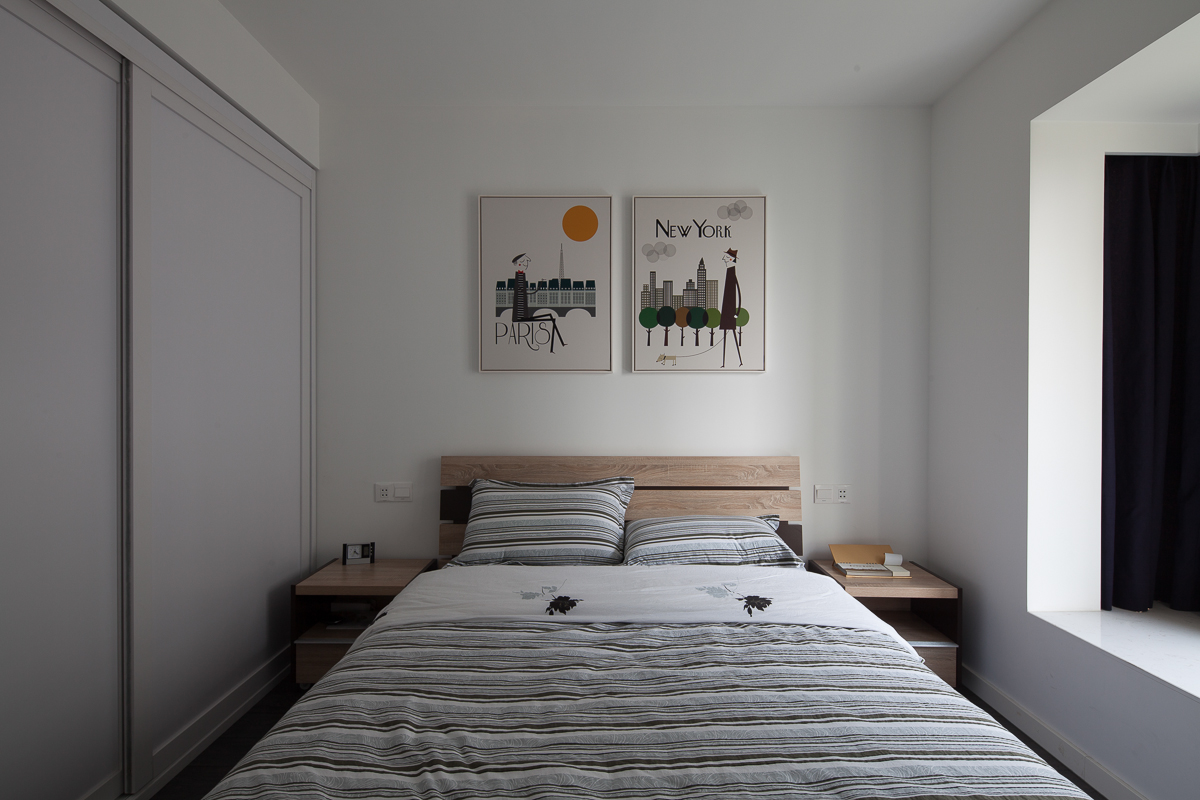 简约 混搭 白领 收纳 卧室图片来自张勇高级室内设计师在丽景长安简约设计案例效果展示的分享
