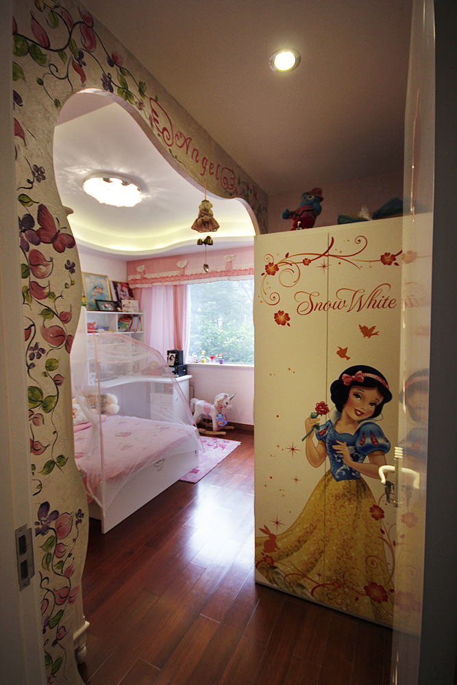 简约 欧式 三居 白领 80后 儿童房图片来自成都V2装饰在如若有家，处处是温暖的分享