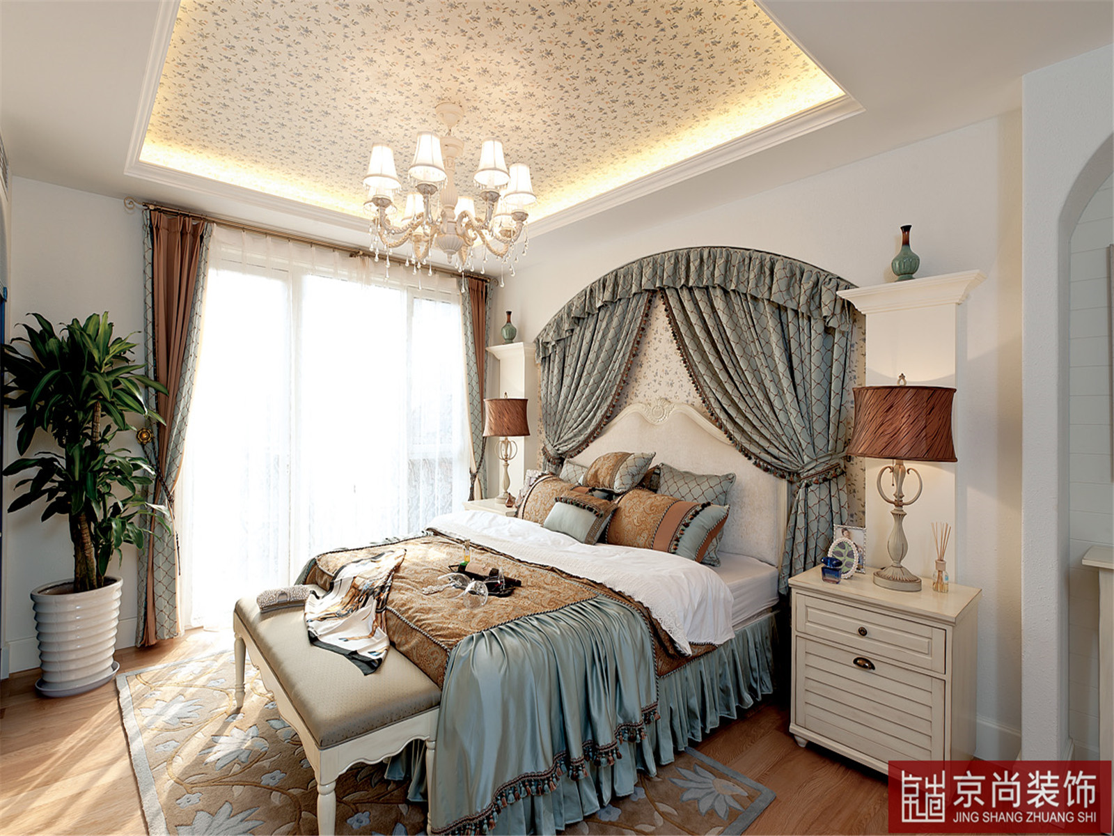 别墅 地中海 卧室图片来自天津京尚装饰在正嵘润璟湾+地中海风格的分享