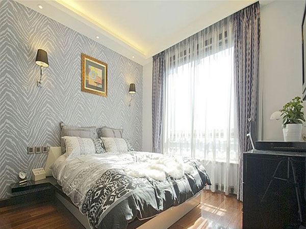 简约 欧式 三居 白领 80后 卧室图片来自成都V2装饰在120平现代三室两厅公寓装修的分享