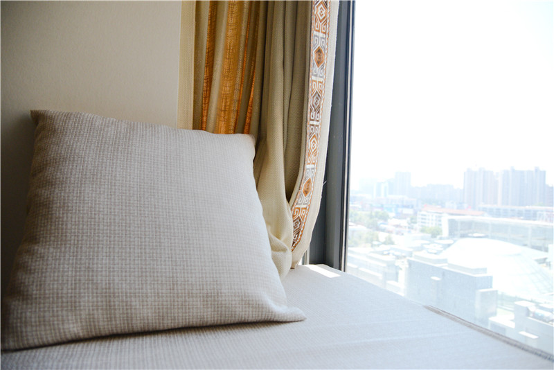卧室图片来自JingYiPrize人居空间设计大赛在唐林-万达王宅开放设计的分享