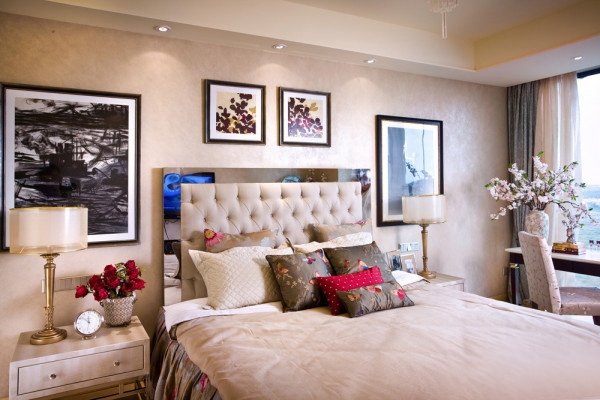 简约 混搭 欧式 别墅 80后 卧室图片来自成都V2装饰在80平米混搭风格的分享