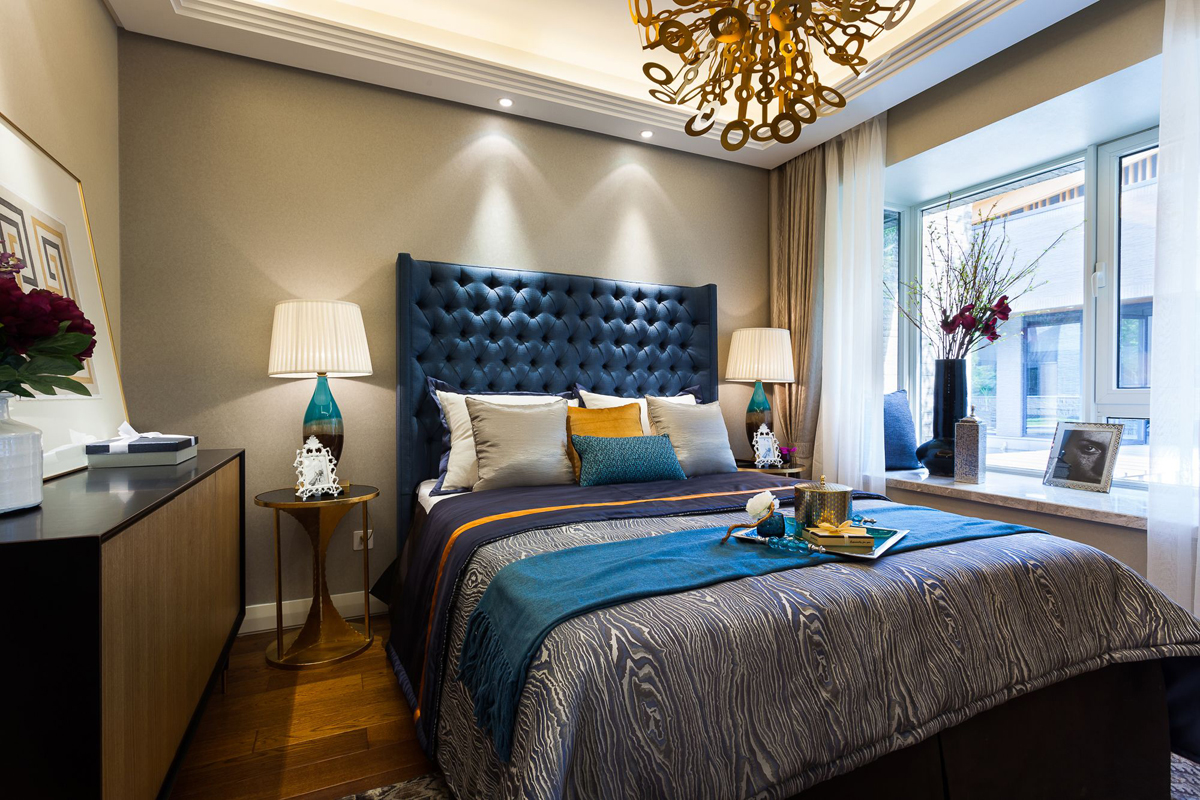 简约 现代 公寓 卧室图片来自张勇高级室内设计师在丽景长安现代简约设计案例效果的分享