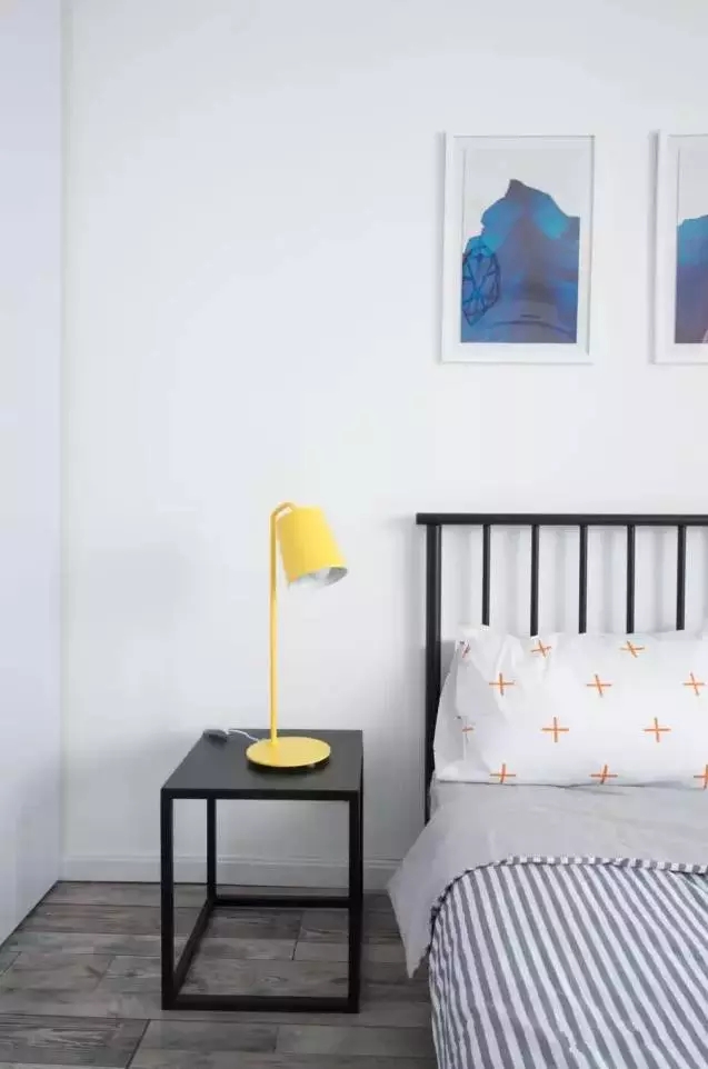 简约 二居 旧房改造 老房翻新 卧室图片来自实创装饰上海公司在40㎡“凸”字型小公寓的分享