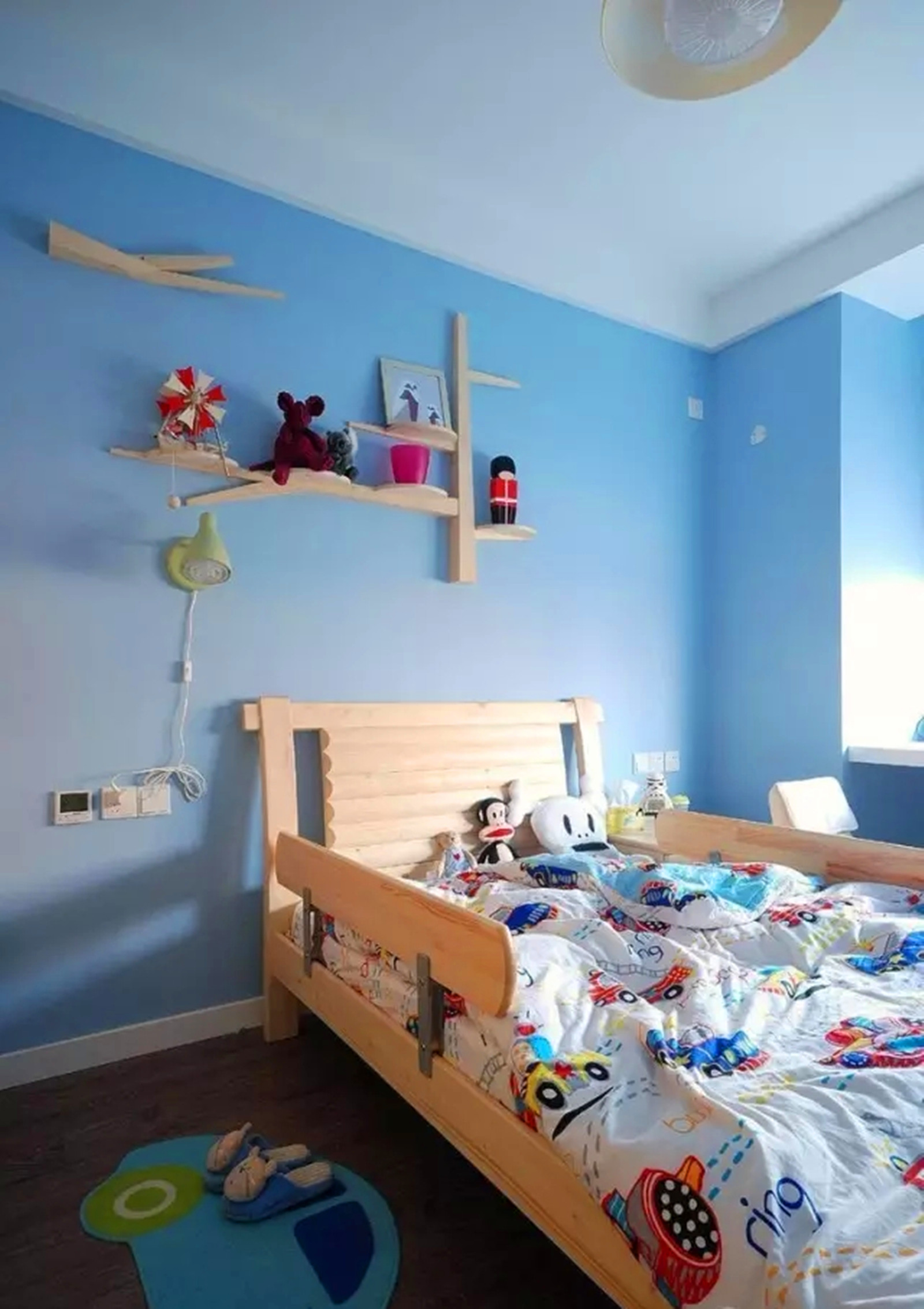 美式 休闲 二居 儿童房图片来自高度国际装饰宋增会在广泉小区76平米美式设计的分享
