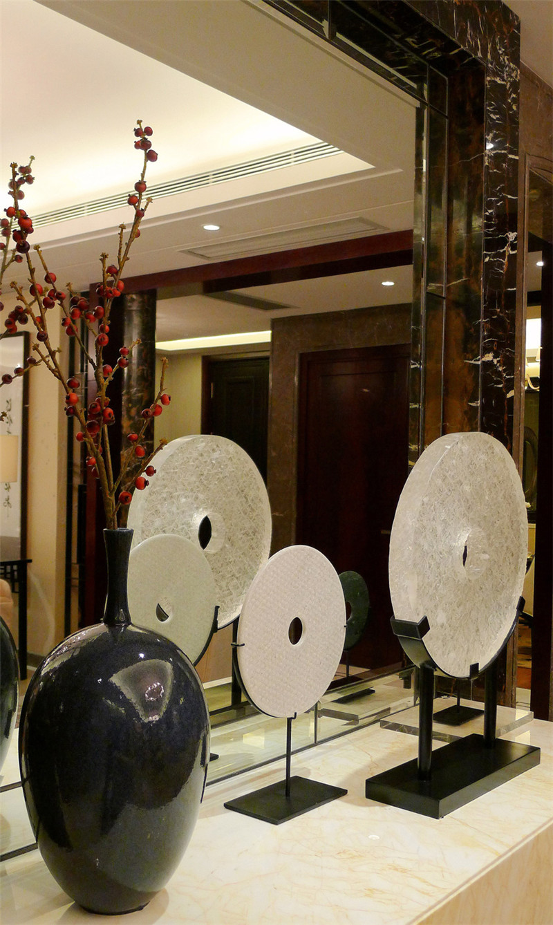 中式 玄关图片来自张勇高级室内设计师在北京院子中式设计案例效果展示的分享