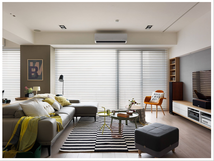 三居 80后 小资 白领 欧式 混搭 客厅图片来自武汉欣绿康装饰-在两居欧风格的分享