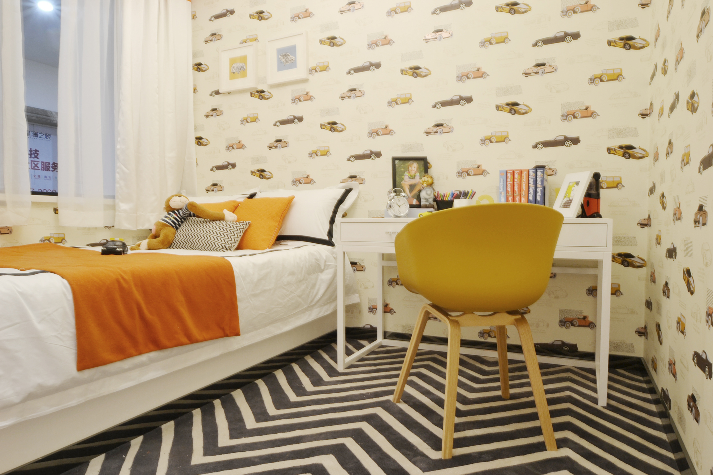 卧室图片来自JingYiPrize人居空间设计大赛在郭静柠-长沙星澜之悦样板间的分享
