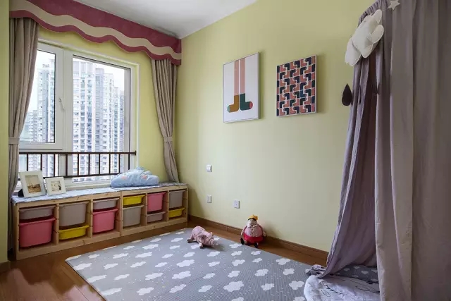 儿童房图片来自实创装饰上海公司在112㎡北欧风，清纯淡雅的设计的分享