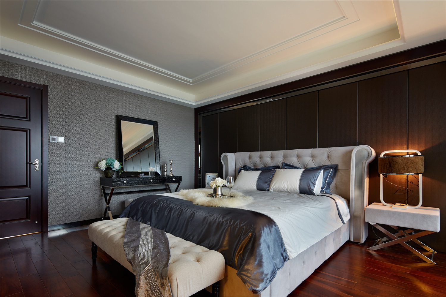 简约 中式 三居 卧室图片来自张勇高级室内设计师在润枫领尚中式设计案例效果展示的分享