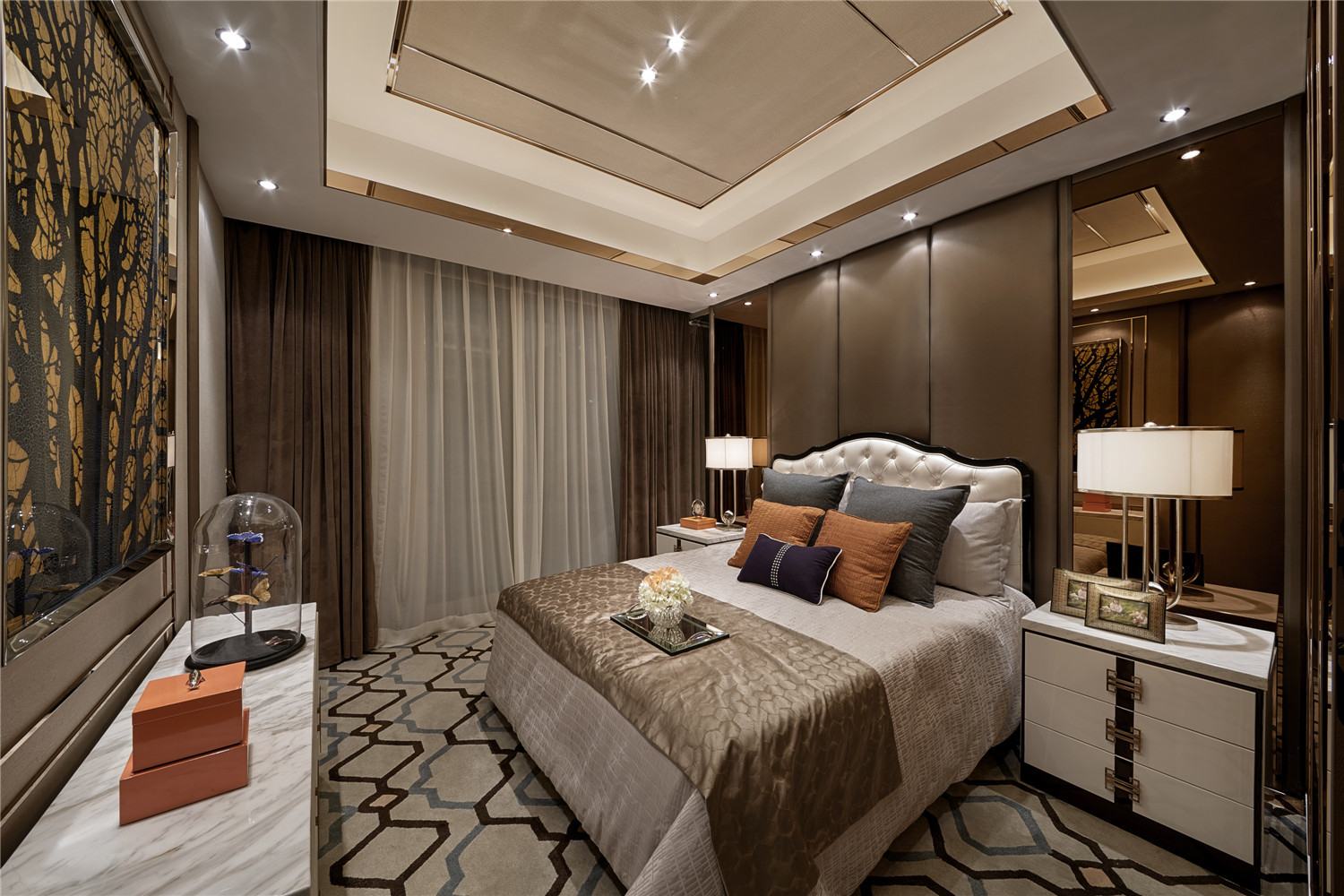 新古典 别墅 卧室图片来自张勇高级室内设计师在天润香墅湾1号新古典设计案例的分享