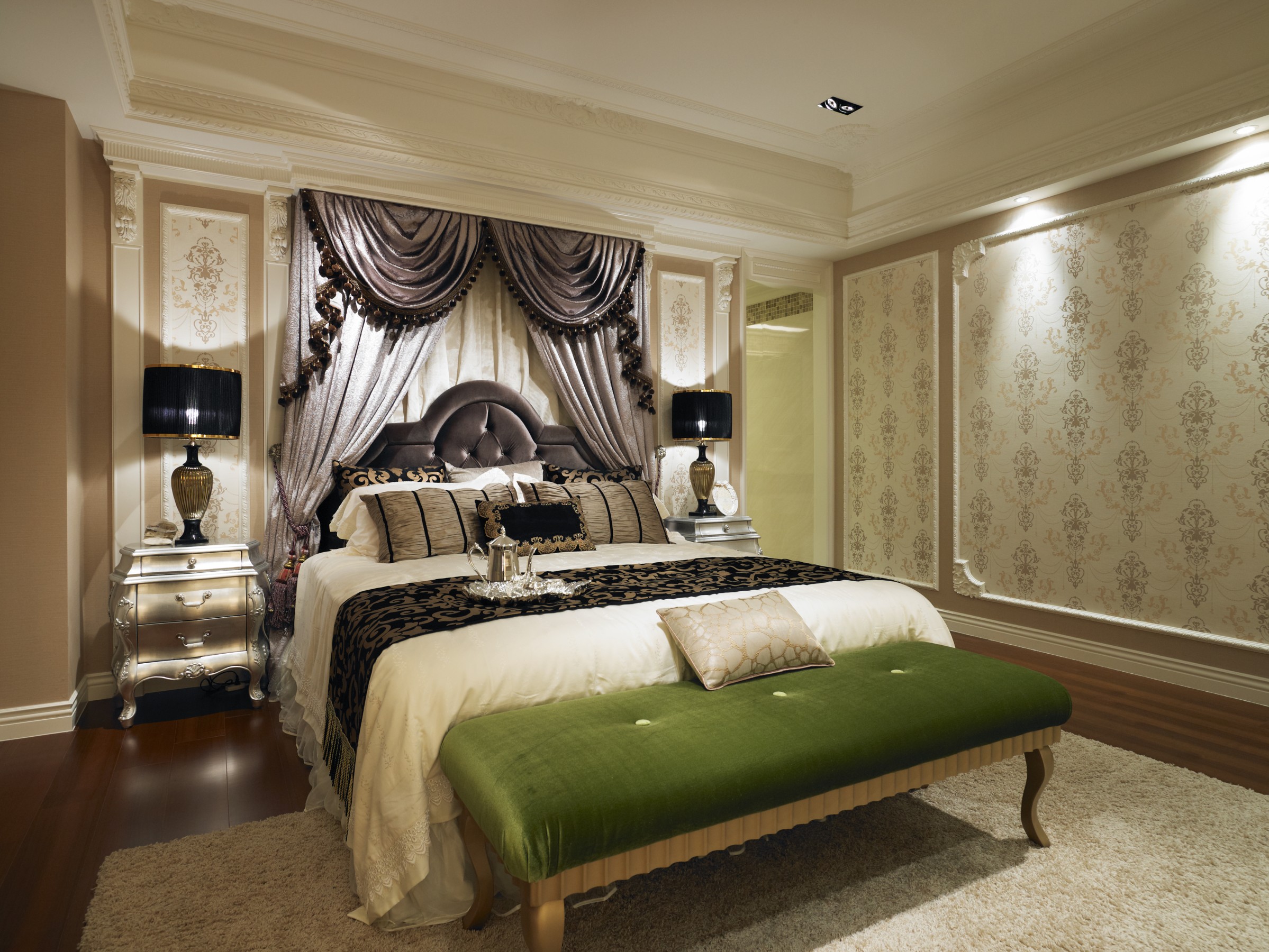 万和四季 亚奥 新古典 三居 卧室图片来自别墅设计师杨洋在新古典的细致美感设计效果的分享