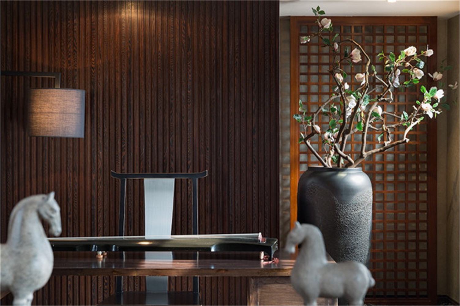 新中式 中式古典 别墅 卧室图片来自张勇高级室内设计师在北京院子中式设计效果的分享