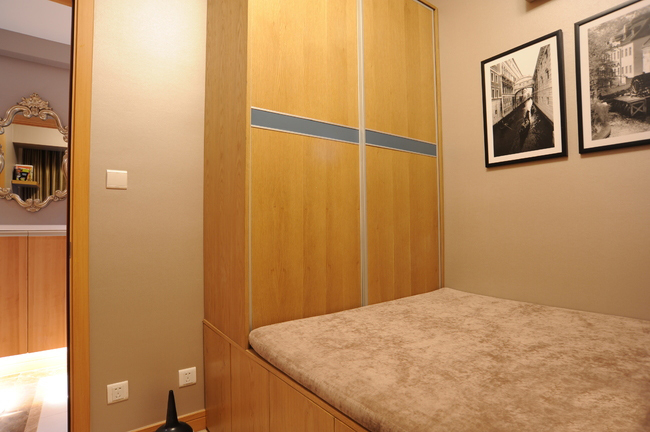 卧室图片来自日升装饰秋红在94平米日式风格的分享