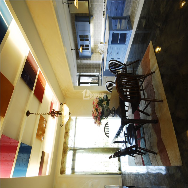 客厅图片来自岚庭家居在蝴蝶谷A户型 270m² 仿自然混搭的分享