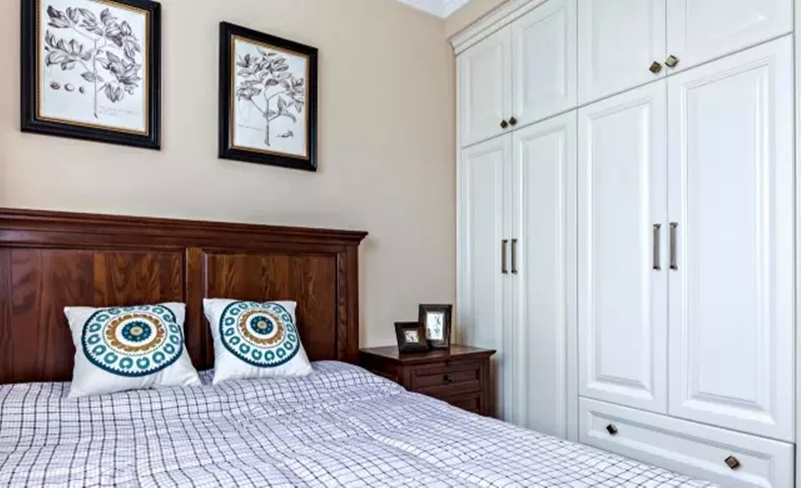 三居 简约 美式 卧室图片来自高度国际装饰宋增会在金江小区134平米简约美式的分享
