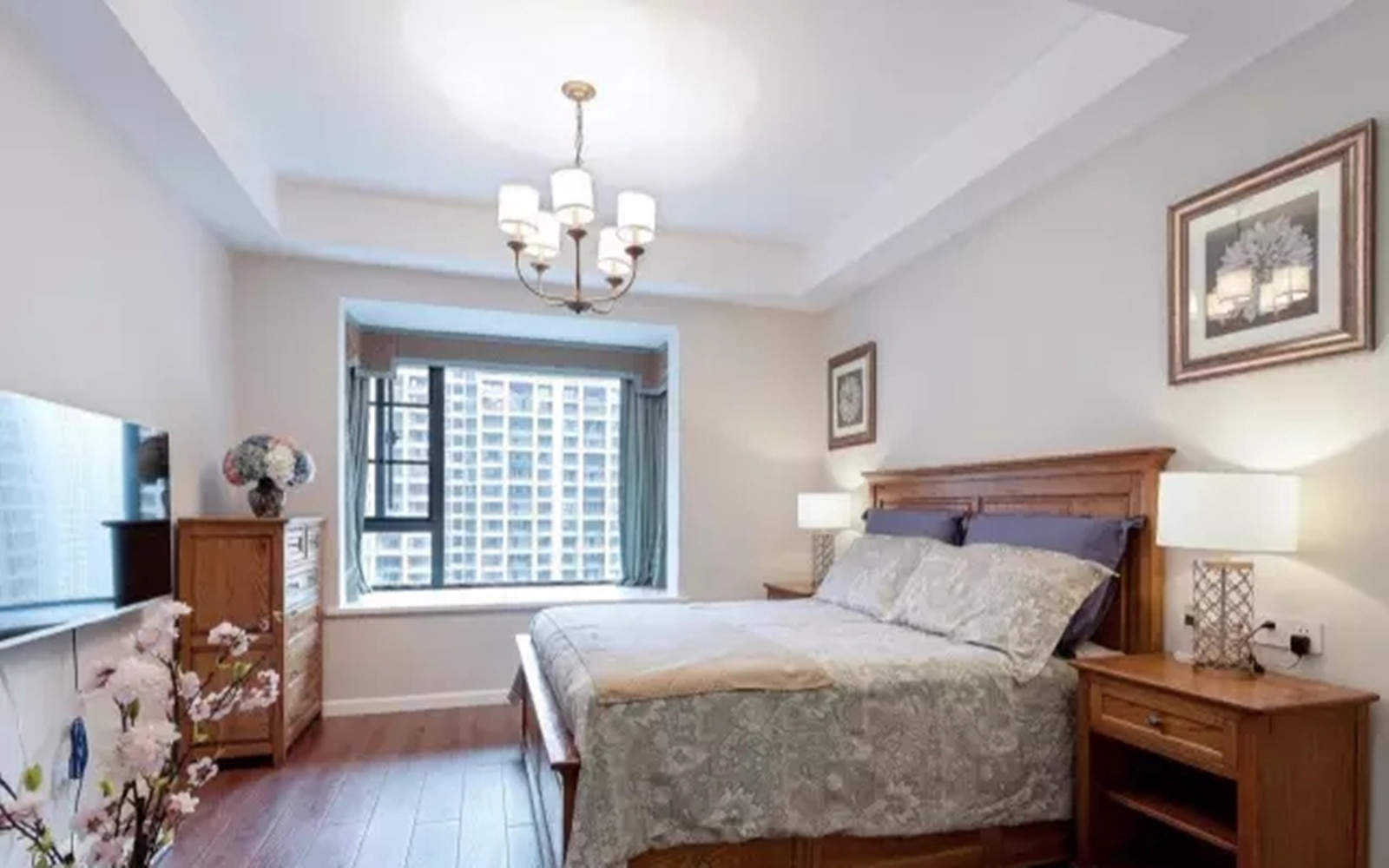 三居 美式 混搭 卧室图片来自高度国际装饰宋增会在西上园小区140平米美式混搭设计的分享