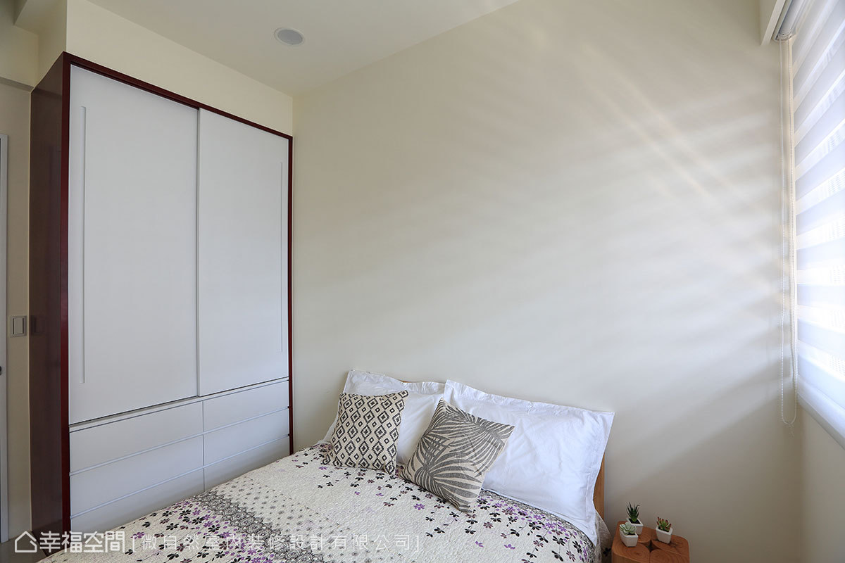 三居 现代 简约 收纳 卧室图片来自幸福空间在暖式木生活转角做收纳转出好风景的分享