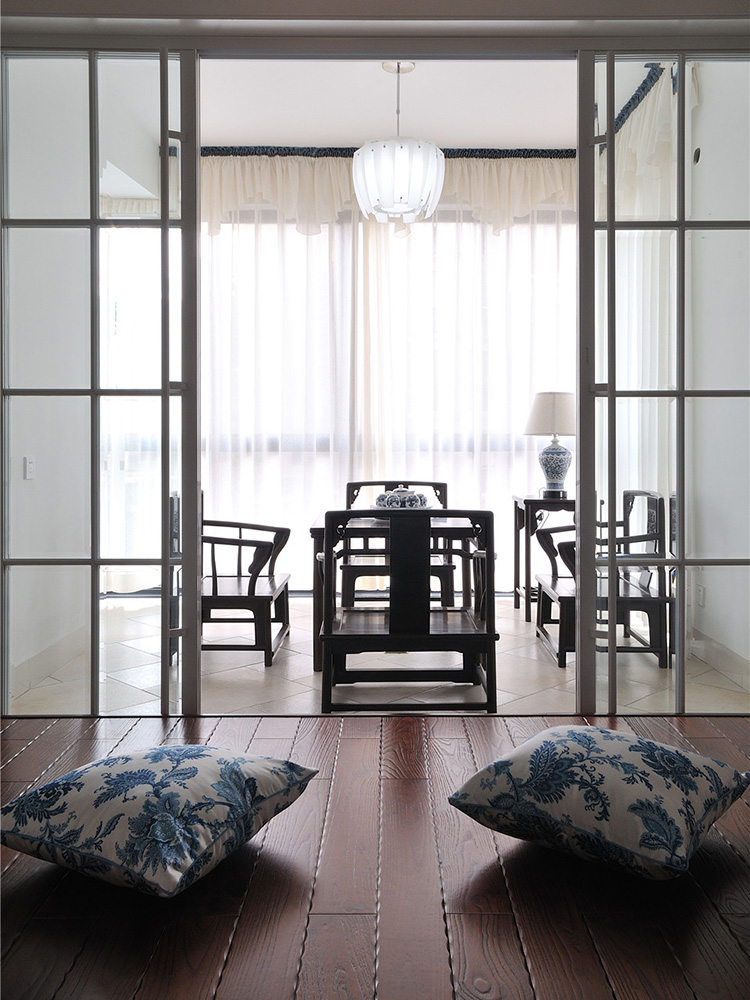 三居 中式 阳台图片来自tjsczs88在青花流素，静雅中式的分享