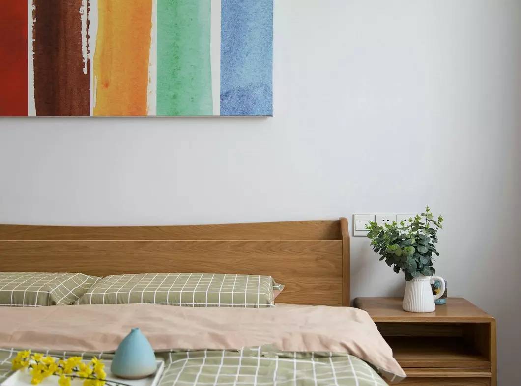 简约 二居 卧室图片来自实创装饰上海公司在100平清新两居室的分享