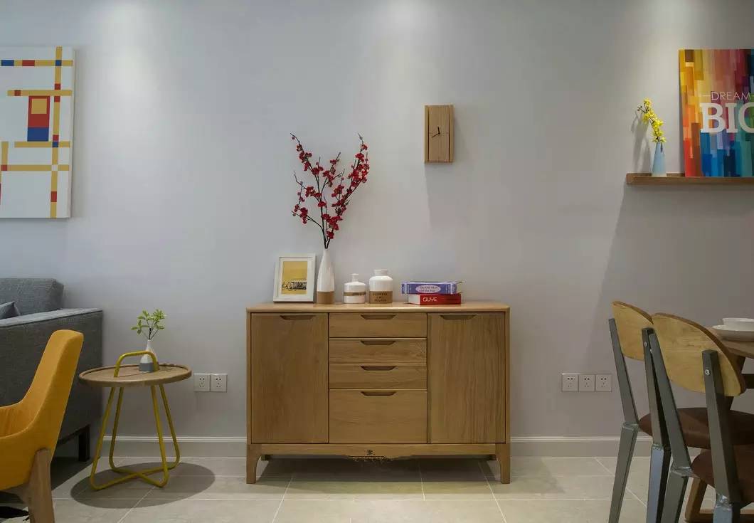 简约 二居图片来自实创装饰上海公司在100平清新两居室的分享