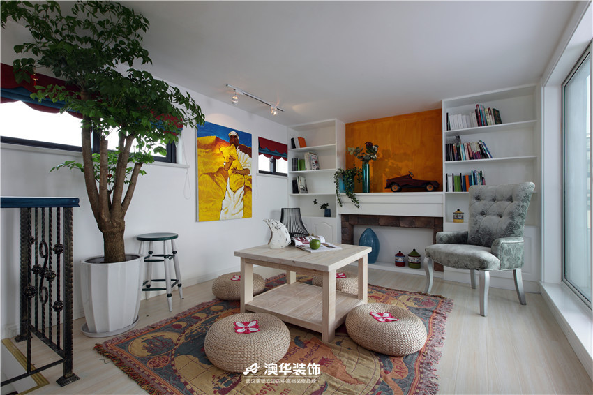 阳台图片来自澳华装饰有限公司在华侨城·异域混搭领略色彩魅力的分享