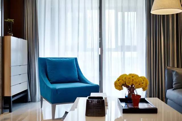 简约 三居 客厅图片来自实创装饰上海公司在100平三室两厅的分享