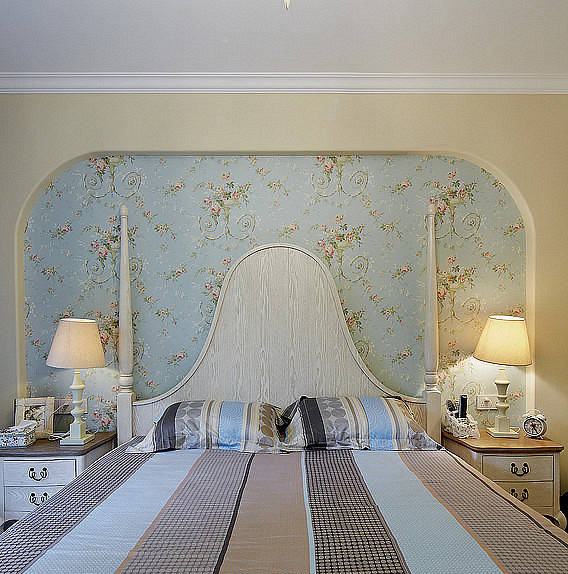 卧室图片来自家装大管家在品质时尚 107平地中海自然3居室的分享