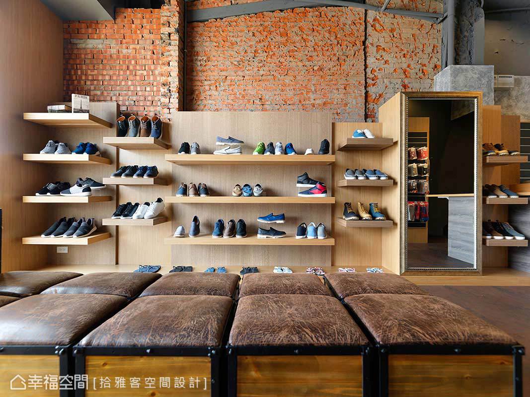 工业 商业空间 工业风 其他图片来自幸福空间在富发牌 鞋店的分享
