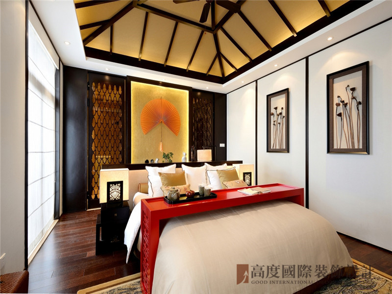 中式 现代中式 新中式 别墅 别墅装修 卧室图片来自沙漠雪雨在260平米温馨复古现代中式韵味的分享