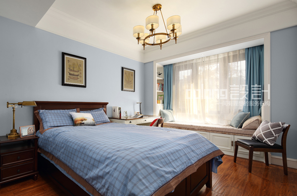 美式 卧室图片来自DoLong董龙设计在流年未央的分享