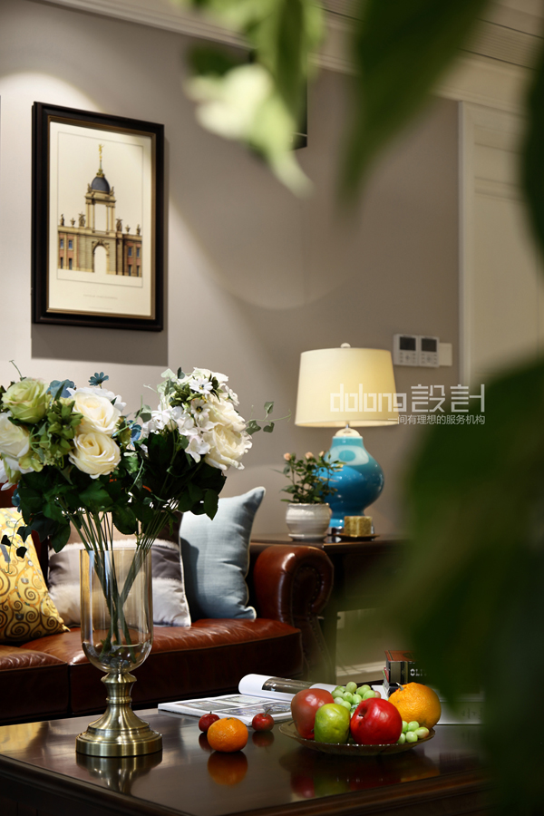美式 客厅图片来自DoLong董龙设计在流年未央的分享
