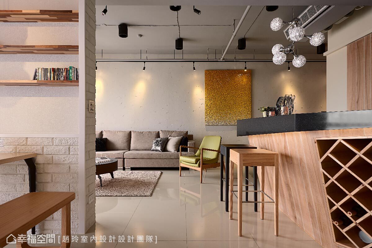 三居 工业 简约 收纳 客厅图片来自幸福空间在Loft风居家Club 打造享趣时光的分享