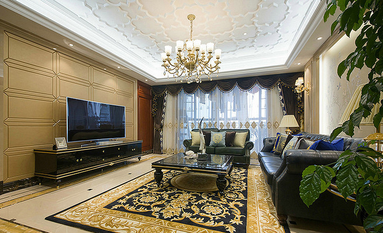 客厅图片来自家装大管家在136平尊贵欧式3居 富贵锦绣生活的分享