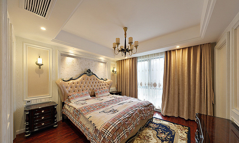 卧室图片来自家装大管家在高贵典雅 128平现代欧式华丽3居的分享