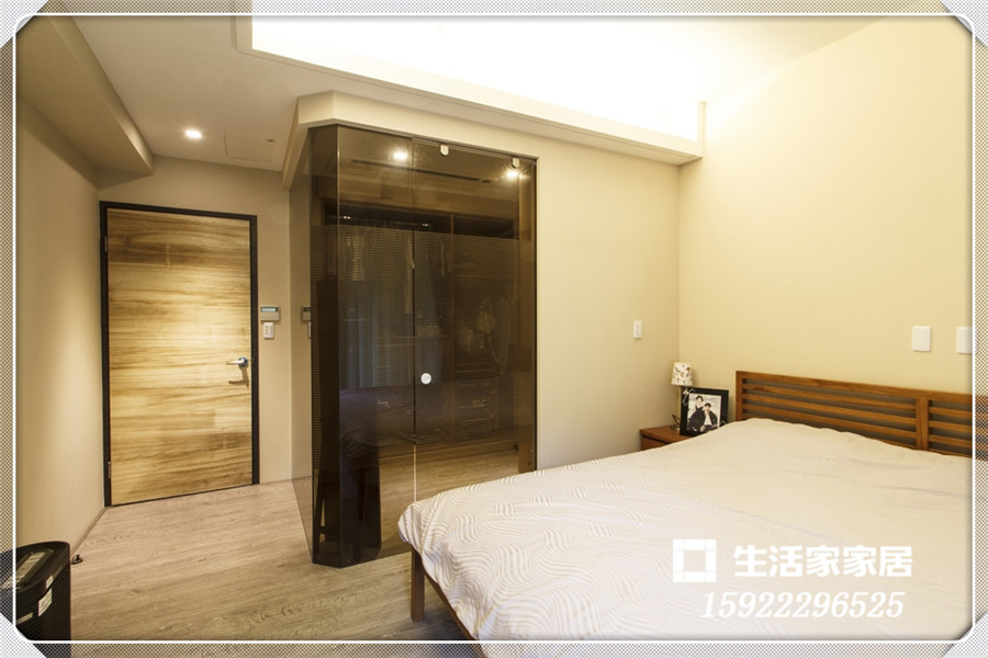 简约 三居 白领 生活家家居 卧室图片来自天津生活家健康整体家装在半湾半岛-现代前卫风格的分享