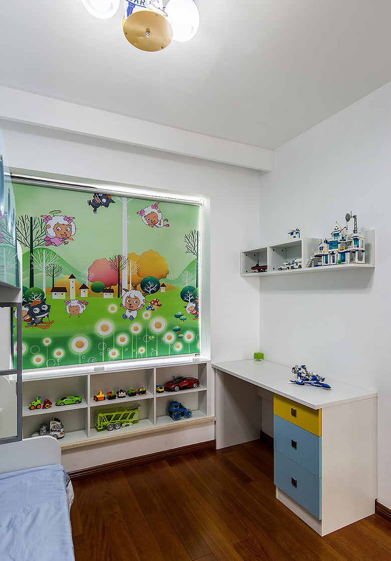 简约 三居 现代 实用主义 儿童房图片来自武汉全有装饰在融侨城B1户型现代简约风格的分享