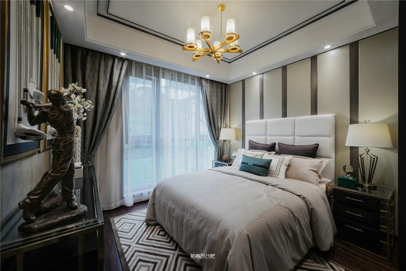 龙发装饰 格调林泉 复式 三居 美式 卧室图片来自龙发装饰天津公司在格调林泉230平米美式风格的分享