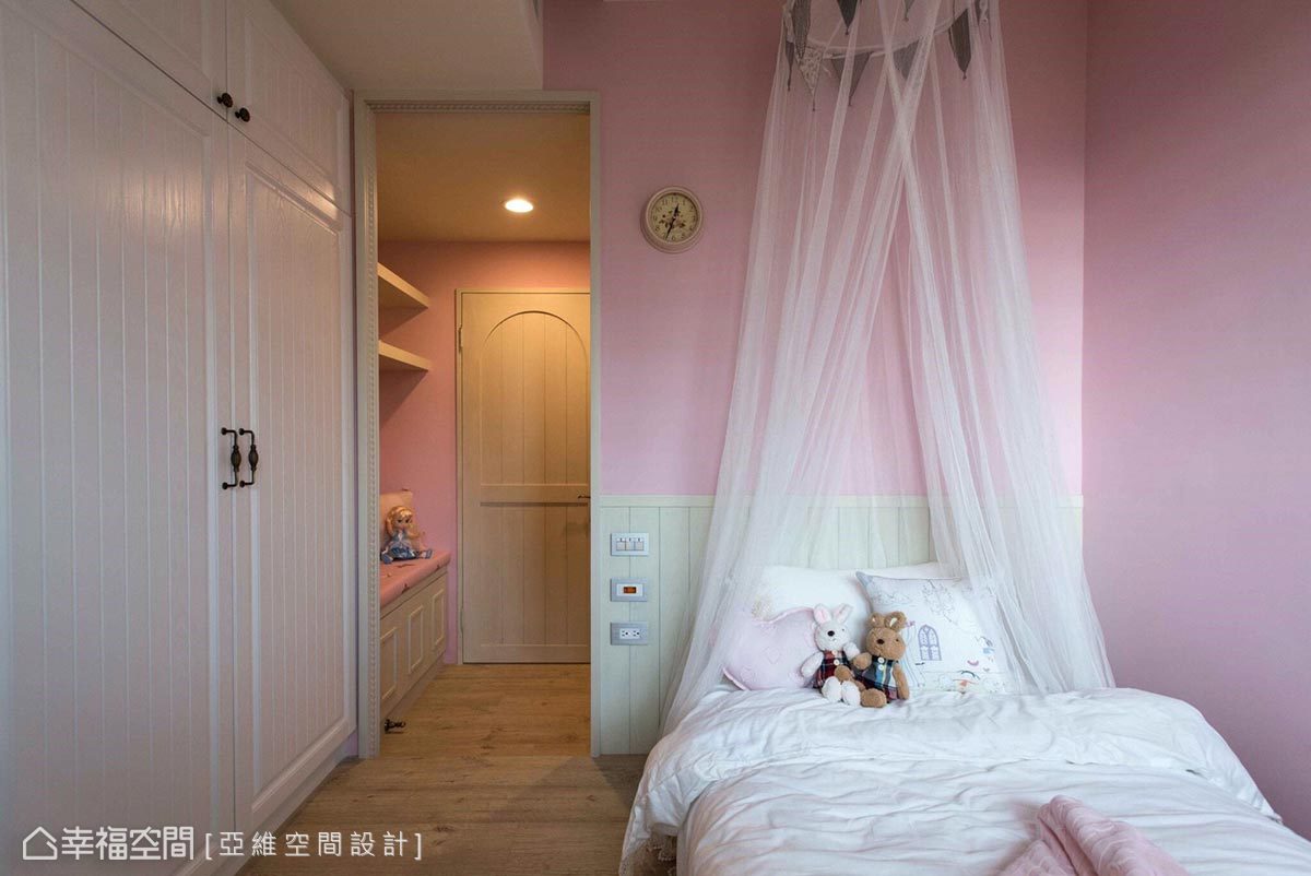 乡村 简约 田园 收纳 卧室图片来自幸福空间在异国浪漫 形塑大器轻柔南法居的分享