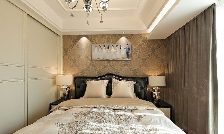 卧室图片来自家装大管家在黑金时代 109平现代简约舒适3居的分享