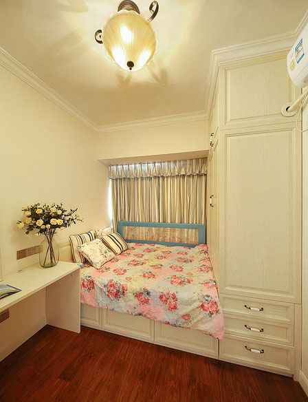 卧室图片来自家装大管家在温暖如春 110平现代田园舒适3居的分享