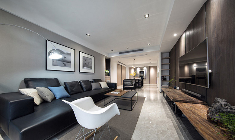 客厅图片来自家装大管家在低奢优雅 160平现代简约舒适3居的分享