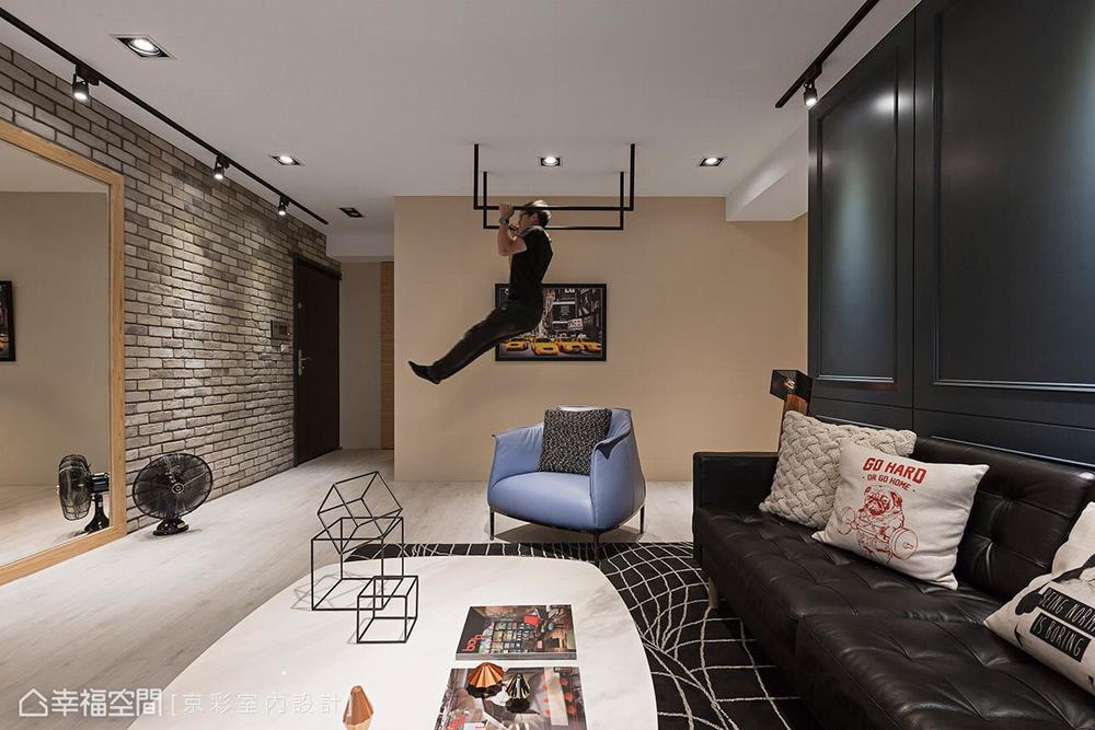 三居 美式 客厅图片来自幸福空间在198平随拍即景 美式SOHO宅的分享