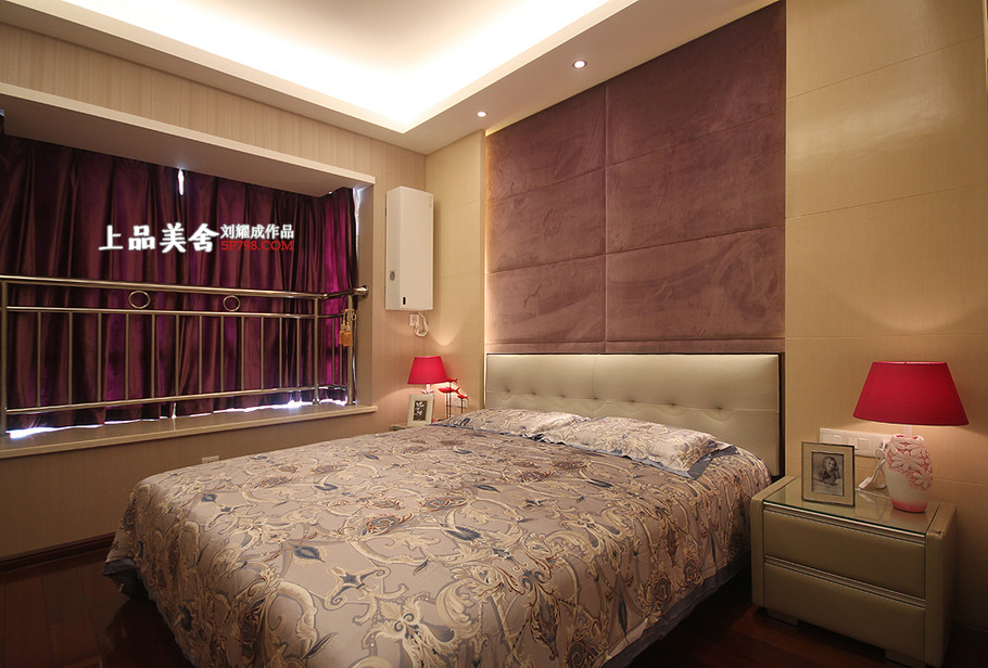 卧室图片来自刘耀成在《衔泥巢君屋》长沙江山帝景的分享