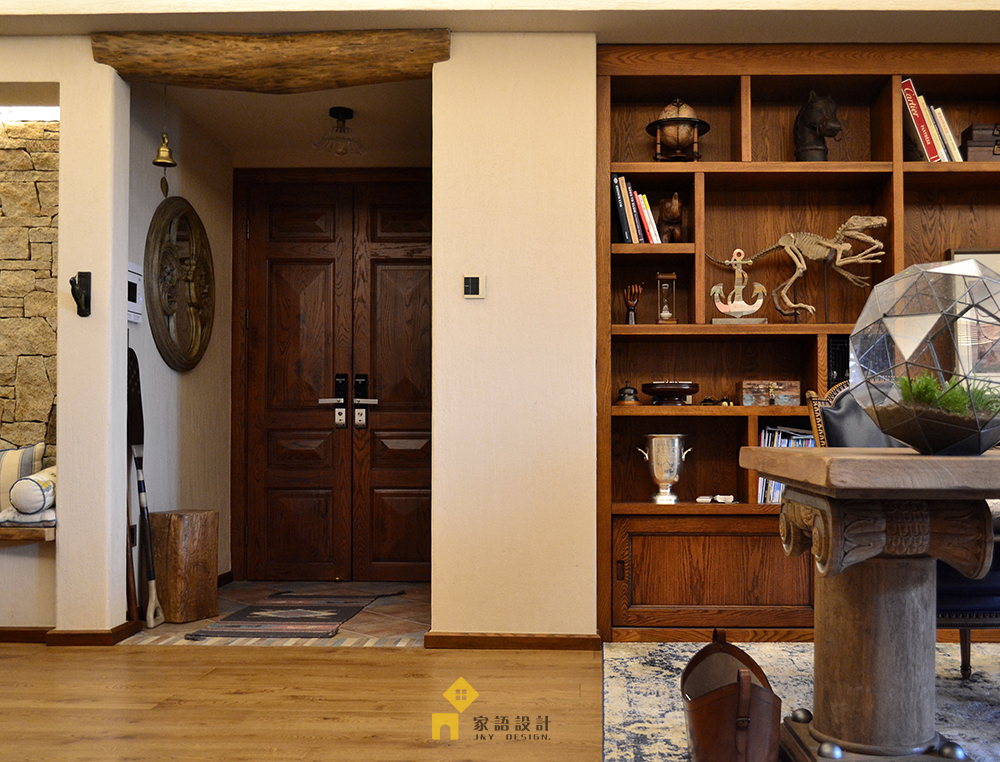 复古 做旧 美式 采用原木 客厅图片来自jiayu在质朴 是生活最好的模样的分享