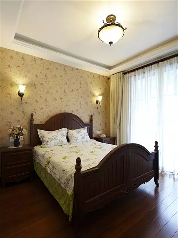 美式 三居 收纳 小资 80后 卧室图片来自高度国际姚吉智在120平米美式乡村三居低奢的分享