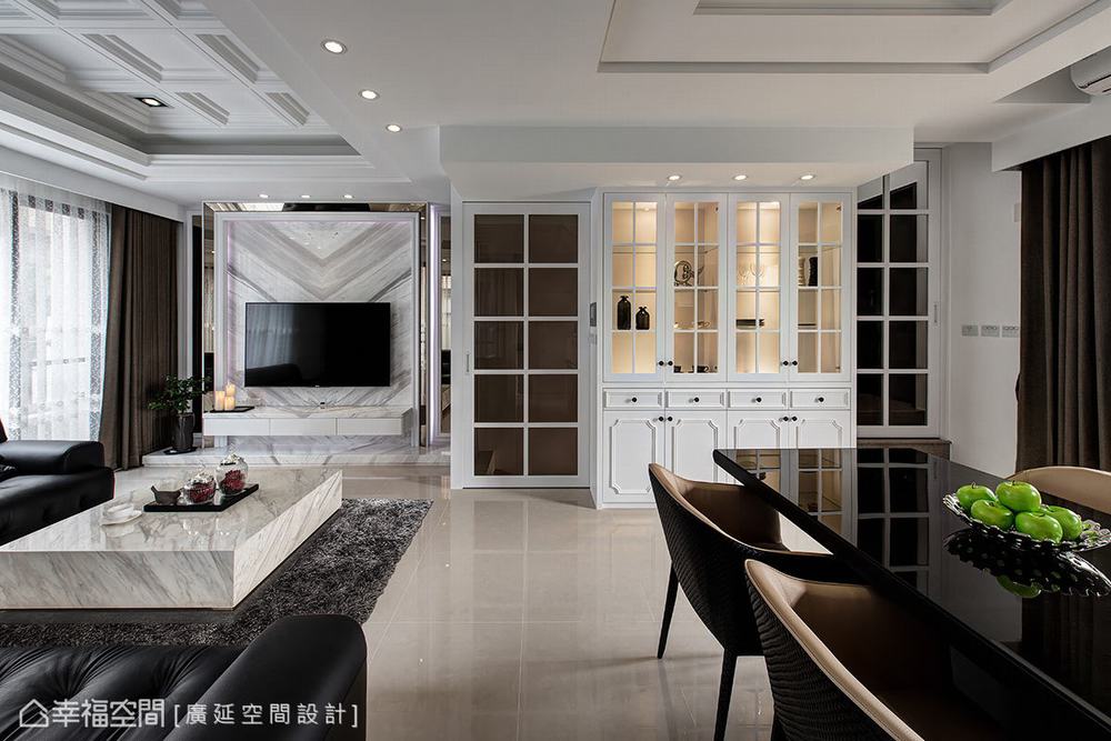 四居 新古典 别墅 客厅图片来自幸福空间在二次换屋不蜗居　132平新古典宅的分享
