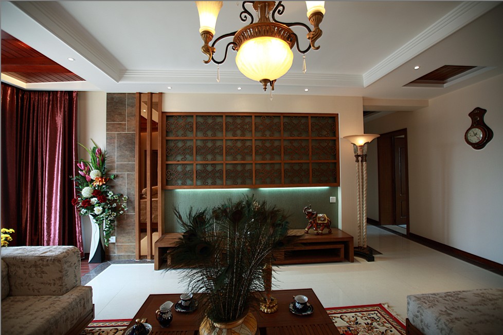 客厅图片来自西安峰光无限装饰在金辉公园里138㎡中式古典的分享