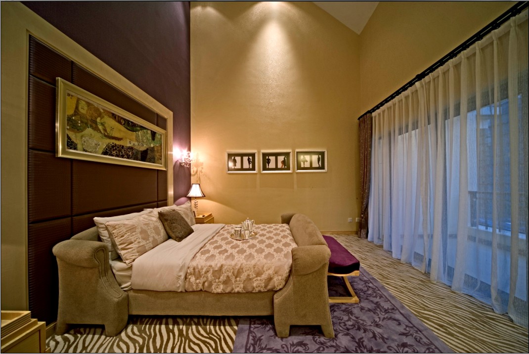 欧式 卧室图片来自西安峰光无限装饰在金地湖城大境330㎡欧美风情的分享