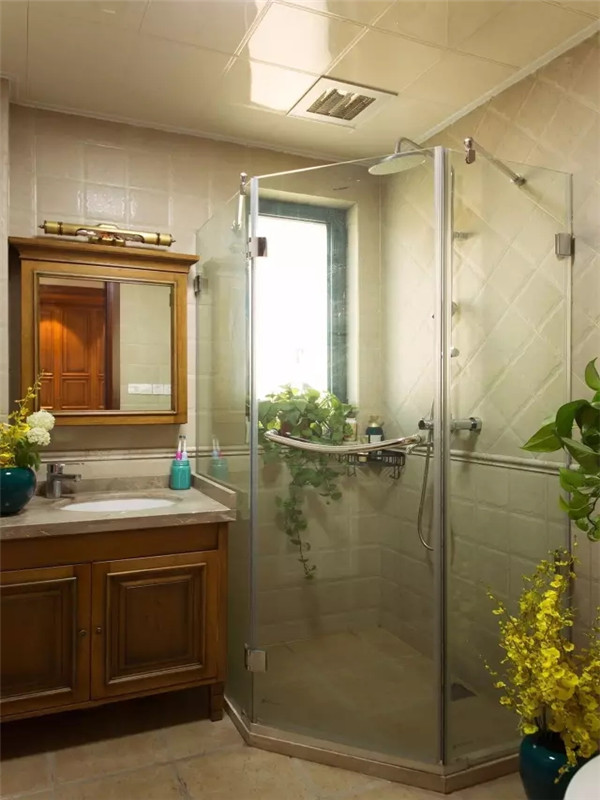 美式 三居 小资 80后 旧房改造 卫生间图片来自高度国际姚吉智在125平米温馨浪漫美式三居室的分享